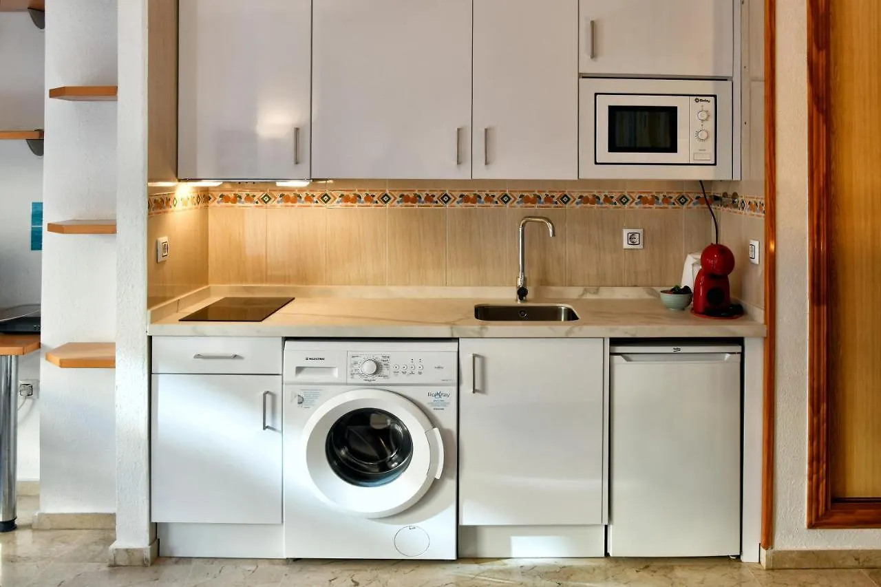 Wonderstays Apartamentos Vela Malaga 0*,  Spain