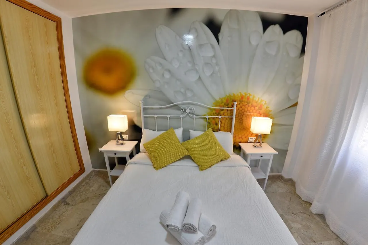 Wonderstays Apartamentos Vela Málaga 0*,  İspanya